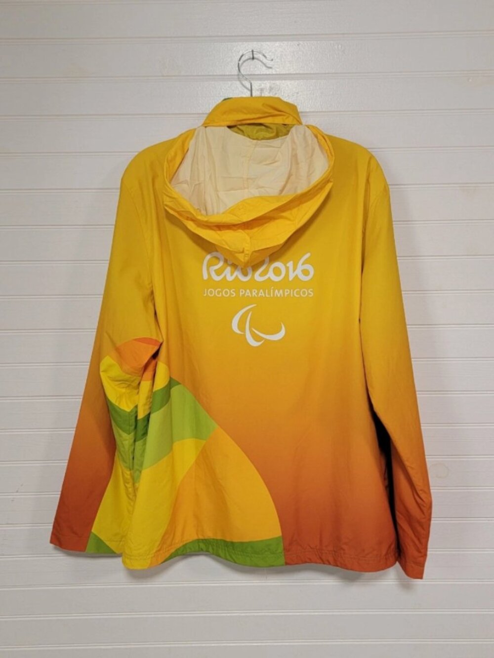 Rio 2016 Olympics Jacket Mens Large Volunteer Hooded Windbreaker Zip Yellow 360 - Picture 3 of 8